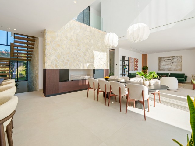 Villa con 5 Dormitorios  en Benahavís