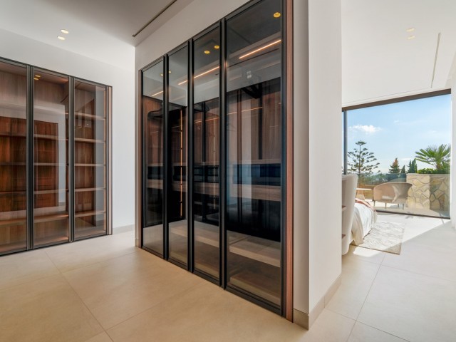 Villa con 5 Dormitorios  en Benahavís