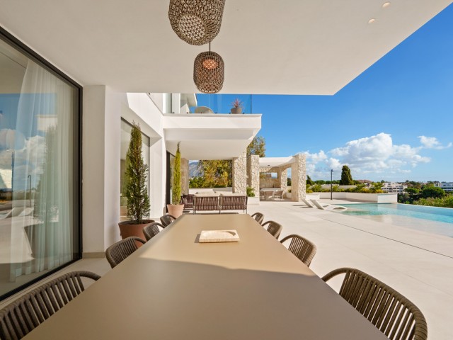 Villa con 5 Dormitorios  en Benahavís