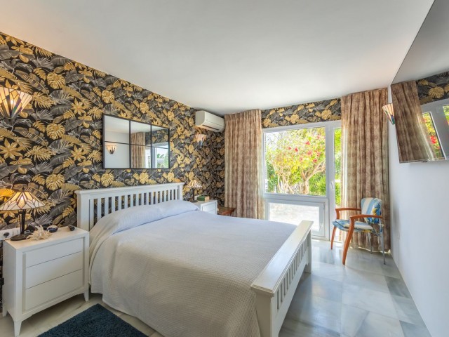 3 Bedrooms Villa in Estepona