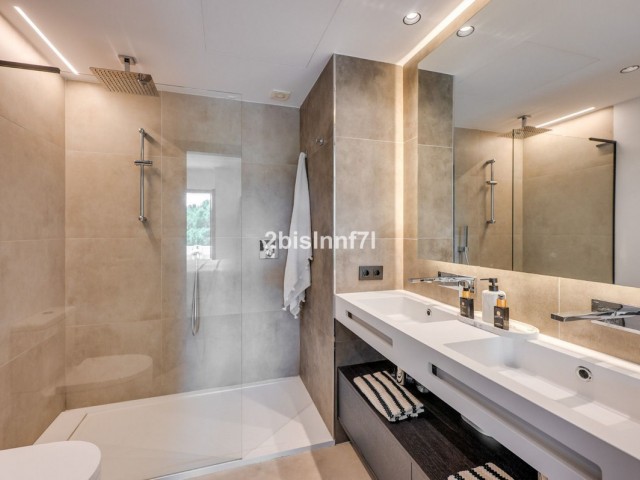 Penthouse in Elviria