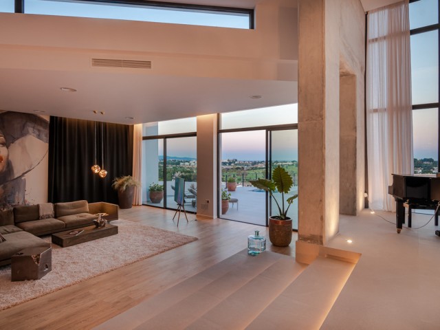 Villa con 6 Dormitorios  en Benahavís