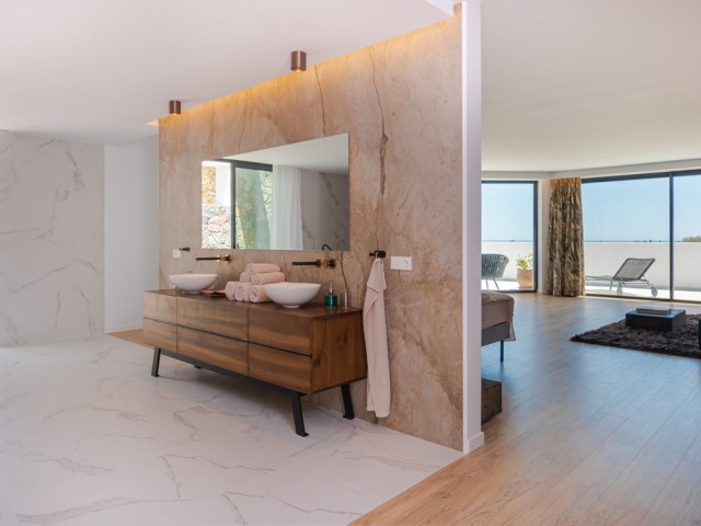 Villa con 6 Dormitorios  en Benahavís