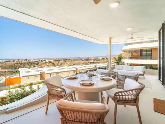 2 Bedrooms Apartment in Fuengirola