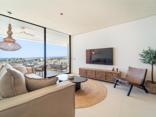2 Bedrooms Apartment in Fuengirola