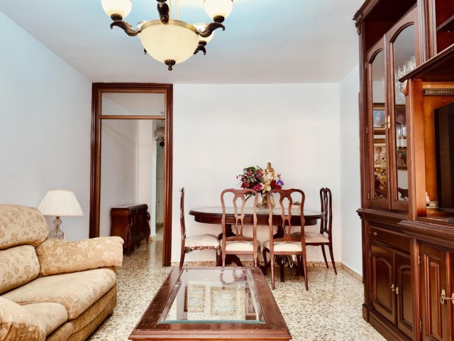 Appartement avec 4 Chambres  à Málaga