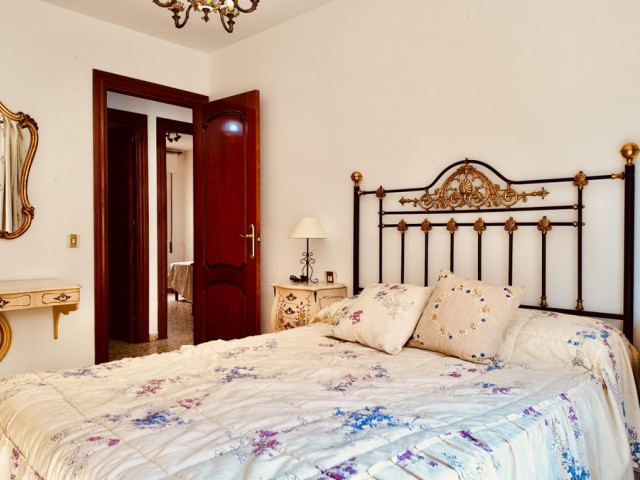 Appartement avec 4 Chambres  à Málaga