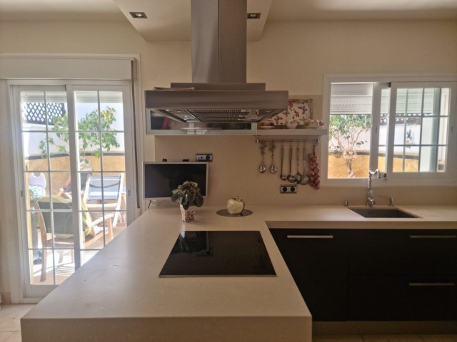 5 Schlafzimmer Reihenhaus in Estepona