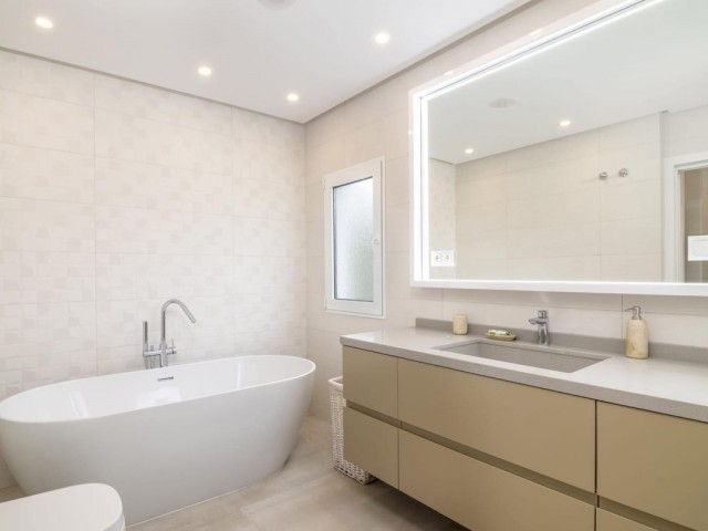 3 Schlafzimmer Apartment in Puerto Banús