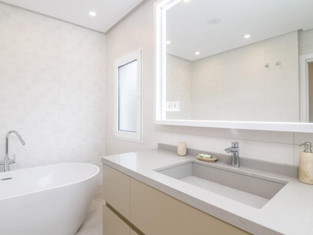 3 Schlafzimmer Apartment in Puerto Banús