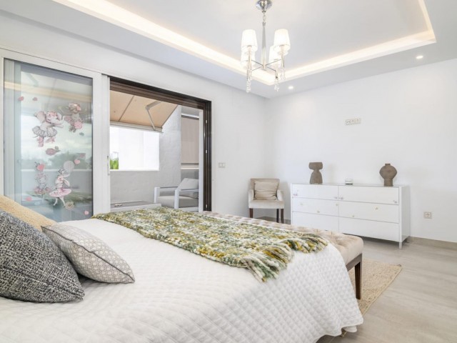 3 Schlafzimmer Apartment in Puerto Banús