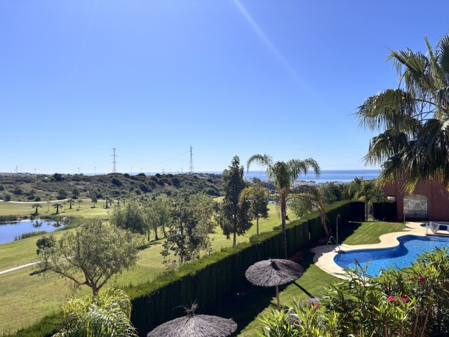 Maison mitoyenne avec 3 Chambres  à Estepona