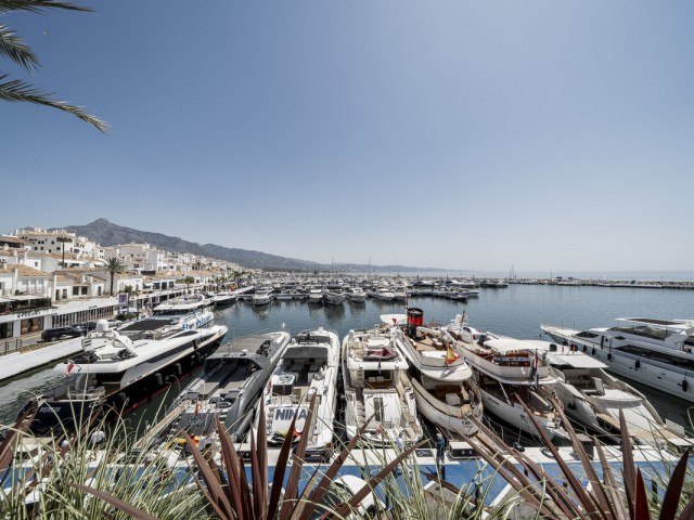 3 Schlafzimmer Apartment in Puerto Banús