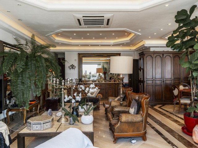 3 Schlafzimmer Apartment in Puerto Banús