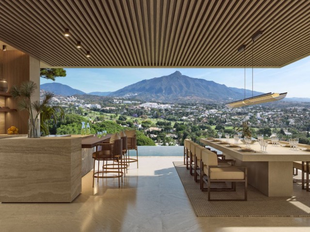  Plot in Nueva Andalucía