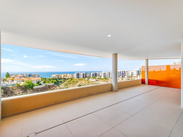 2 Bedrooms Apartment in Fuengirola