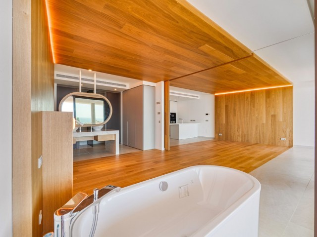 2 Bedrooms Apartment in Fuengirola