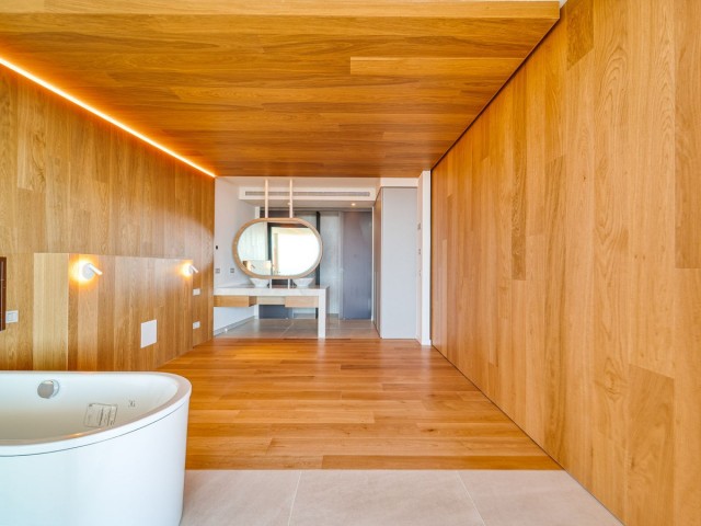 2 Bedrooms Apartment in Fuengirola