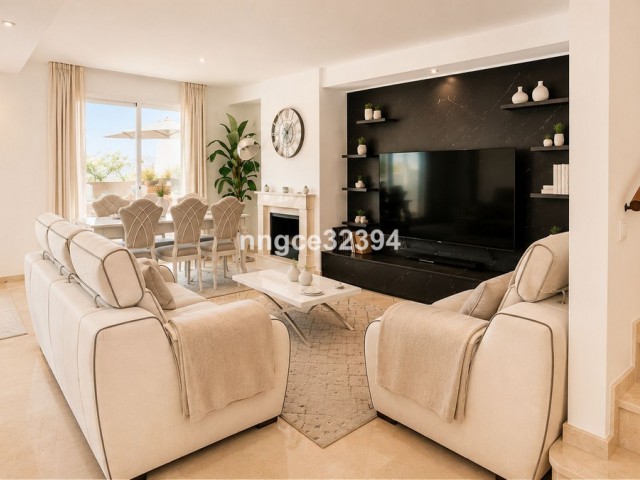 Appartement avec 3 Chambres  à Nueva Andalucía