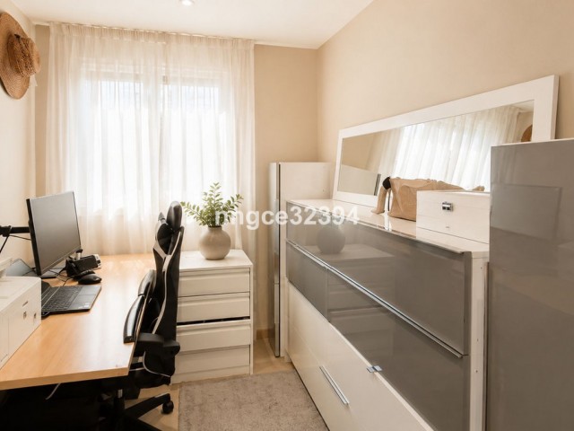 Appartement avec 3 Chambres  à Nueva Andalucía