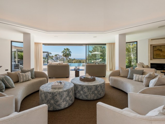 Villa con 6 Dormitorios  en Benahavís