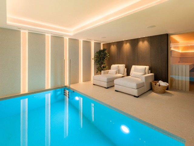 Villa con 6 Dormitorios  en Benahavís