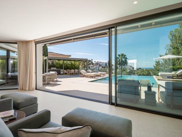Villa con 6 Dormitorios  en Benahavís