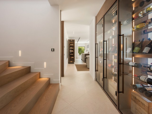 Villa con 6 Dormitorios  en Benahavís