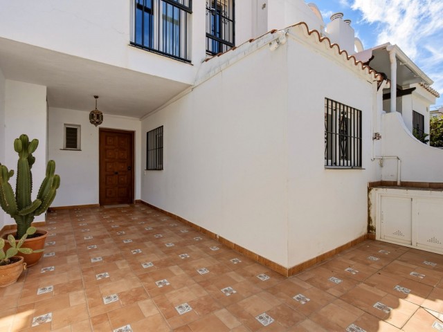 5 Bedrooms Townhouse in Torremolinos