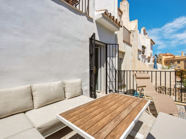 5 Bedrooms Townhouse in Torremolinos