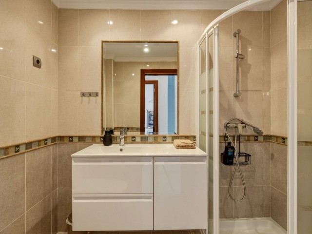 5 Bedrooms Townhouse in Torremolinos