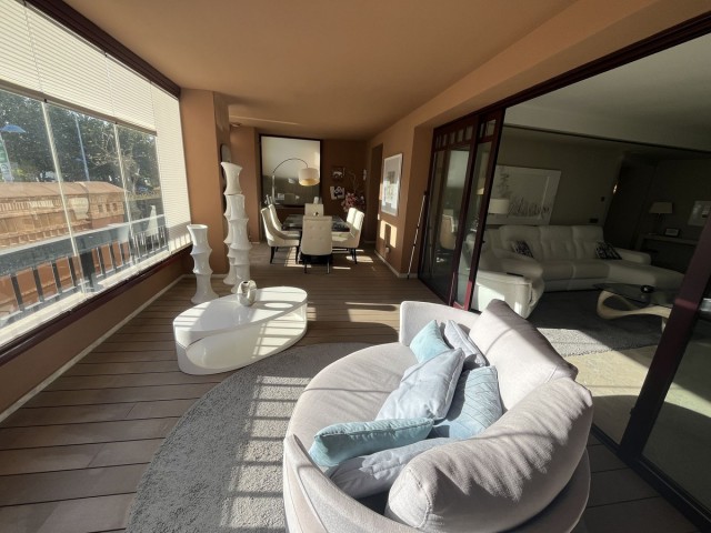 3 Bedrooms Apartment in Marbella