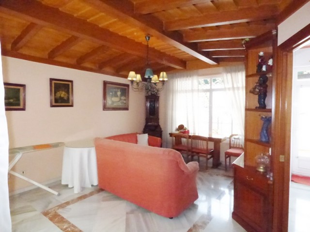 6 Bedrooms Townhouse in Marbella