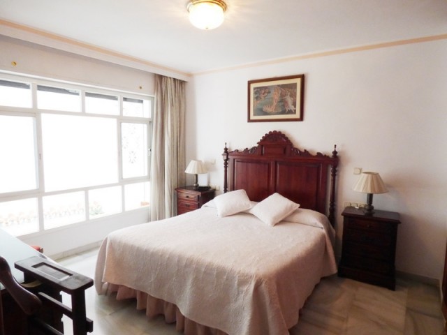 6 Bedrooms Townhouse in Marbella