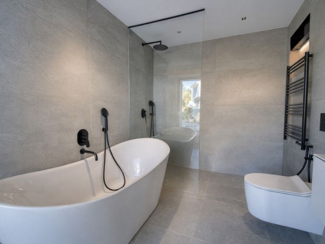 3 Bedrooms Apartment in Marbella