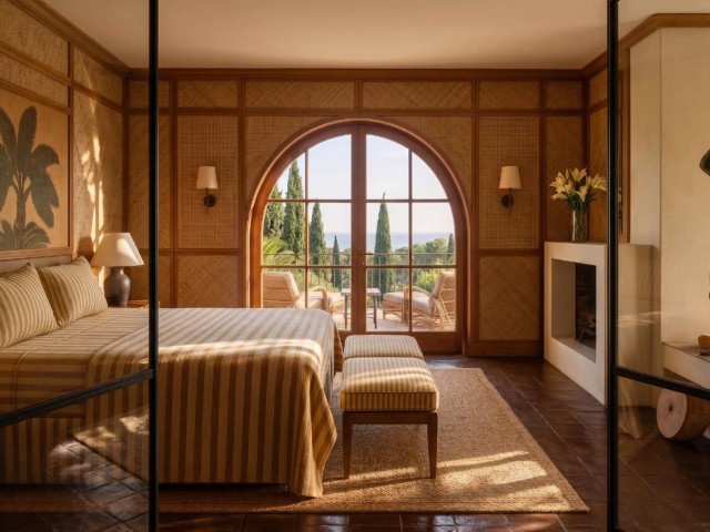 5 Bedrooms Villa in Marbella