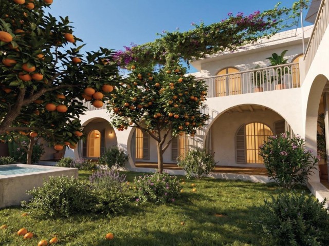 5 Bedrooms Villa in Marbella