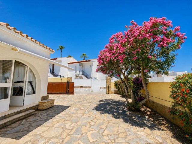 Villa avec 3 Chambres  à La Duquesa
