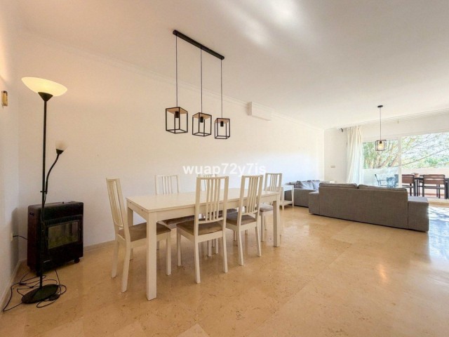 3 Schlafzimmer Apartment in Elviria
