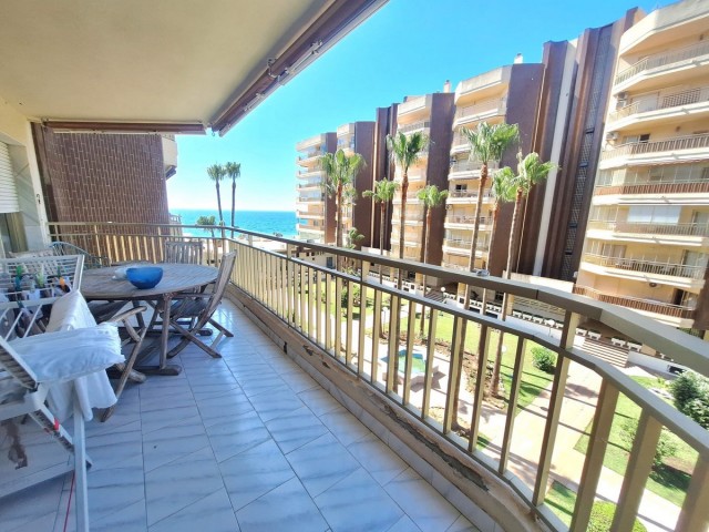 2 Bedrooms Apartment in Fuengirola