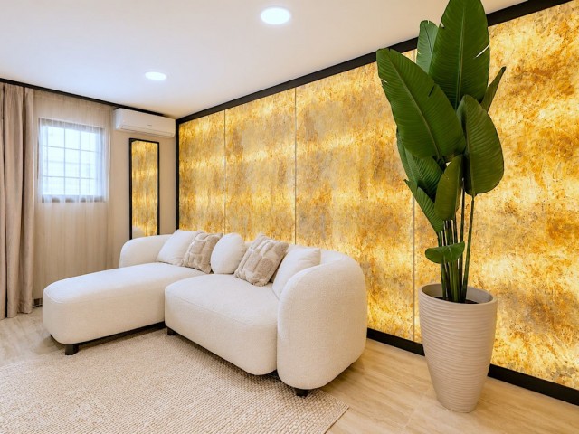 2 Bedrooms Apartment in Mijas