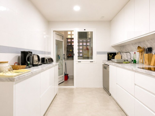 Apartamento con 2 Dormitorios  en San Pedro de Alcántara