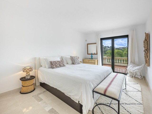 4 Makuuhuoneen Huvila Sotogrande Alto