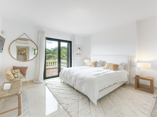 4 Makuuhuoneen Huvila Sotogrande Alto