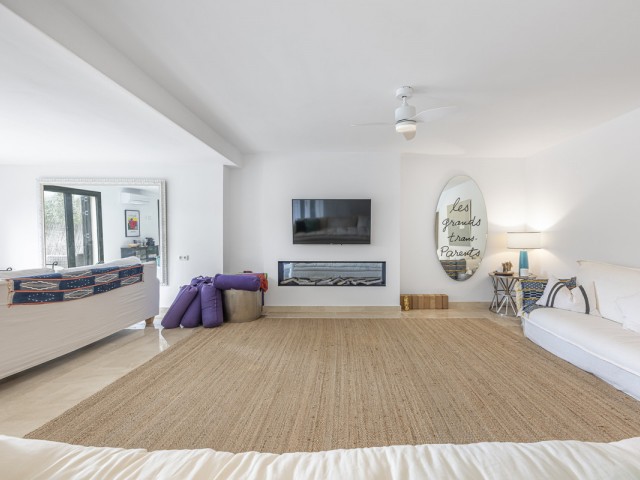 4 Makuuhuoneen Huvila Sotogrande Alto