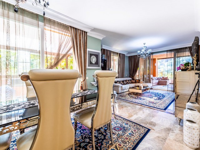 Appartement avec 2 Chambres  à Nueva Andalucía