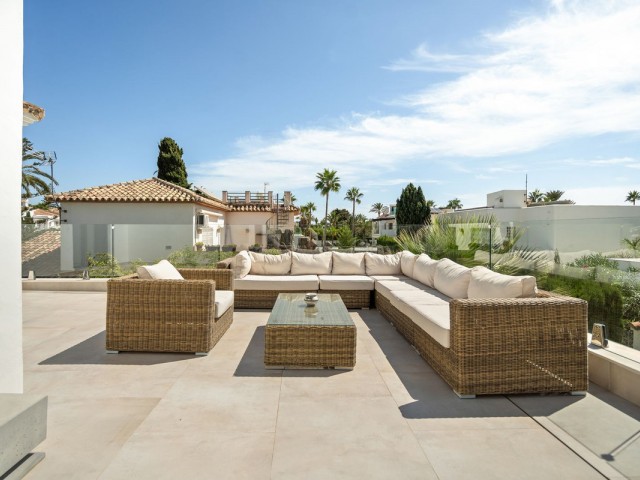 4 Schlafzimmer Villa in Marbesa