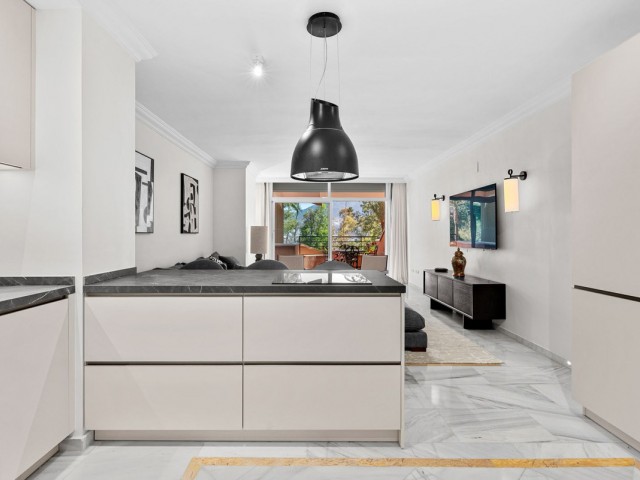 3 Schlafzimmer Apartment in Nueva Andalucía