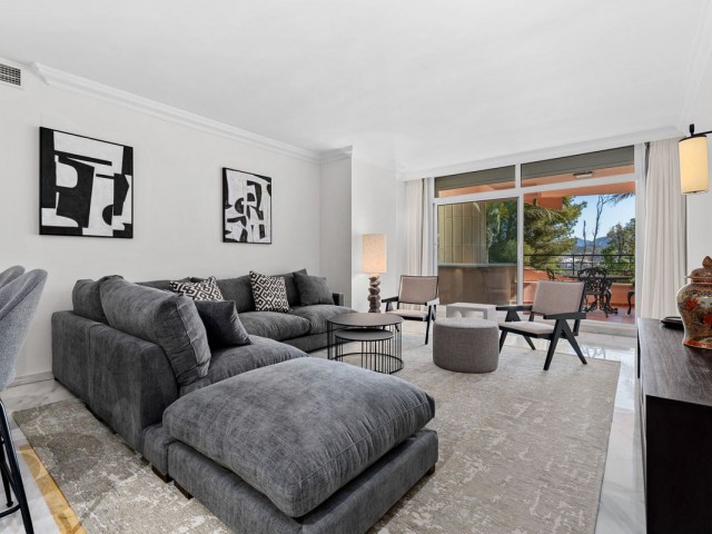 3 Schlafzimmer Apartment in Nueva Andalucía