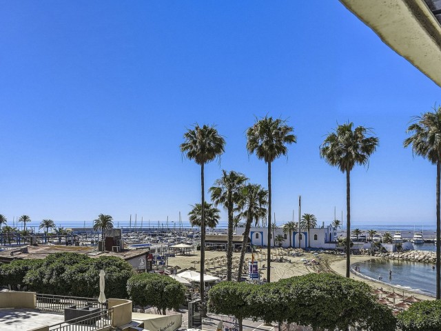 3 Bedrooms Apartment in Marbella
